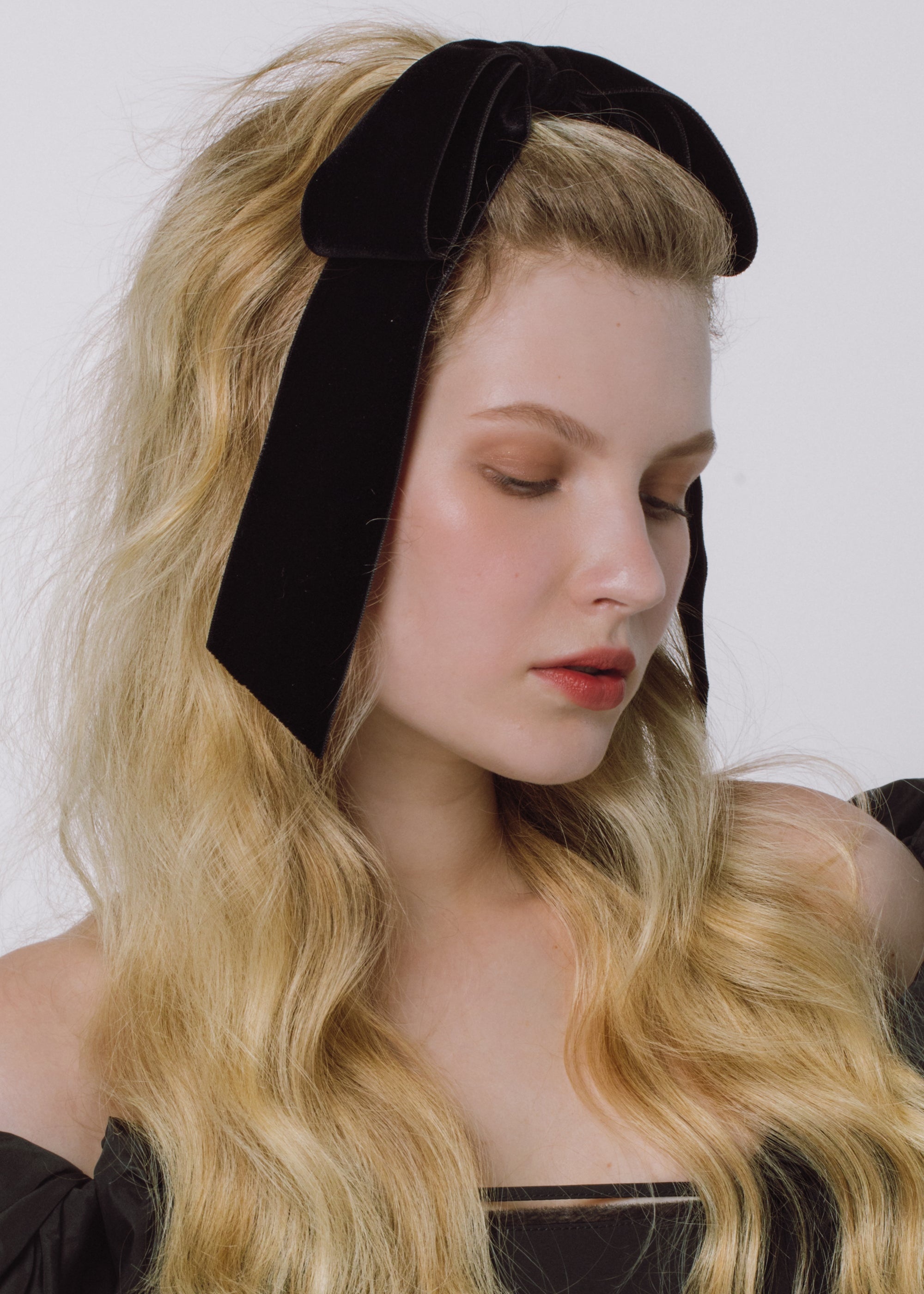 Adley Velvet Bow Barrette - 4