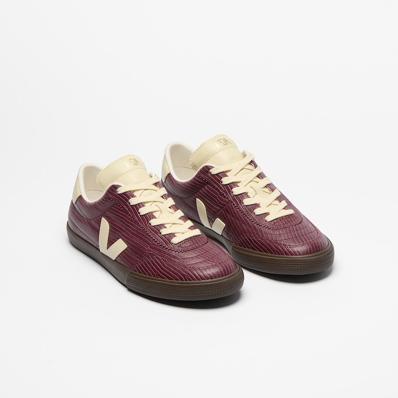 VEJA PANENKA DRAGON LEATHER AMARANTE outlook