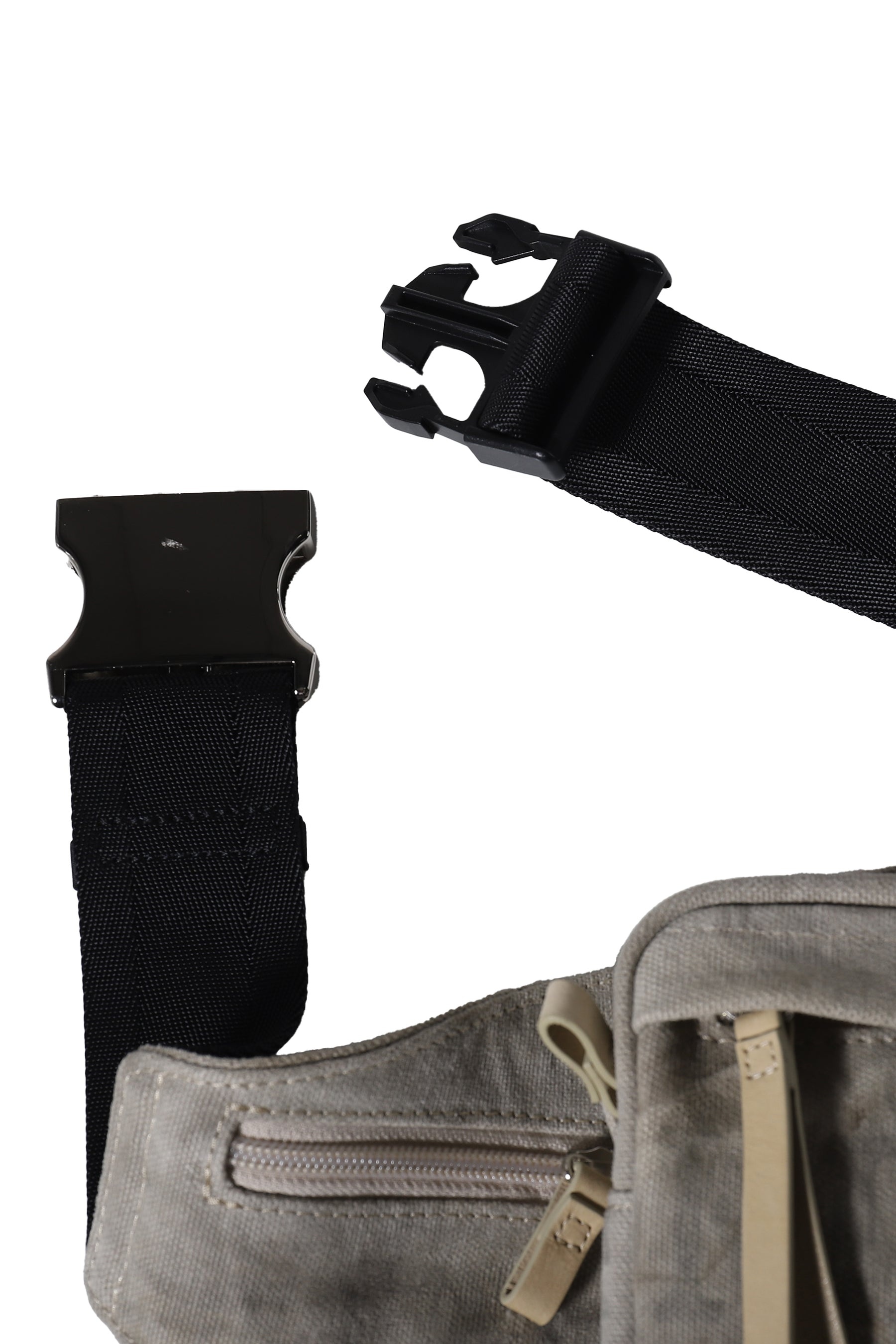 Readymade BODY POUCH / WHT | nubiantokyo | REVERSIBLE