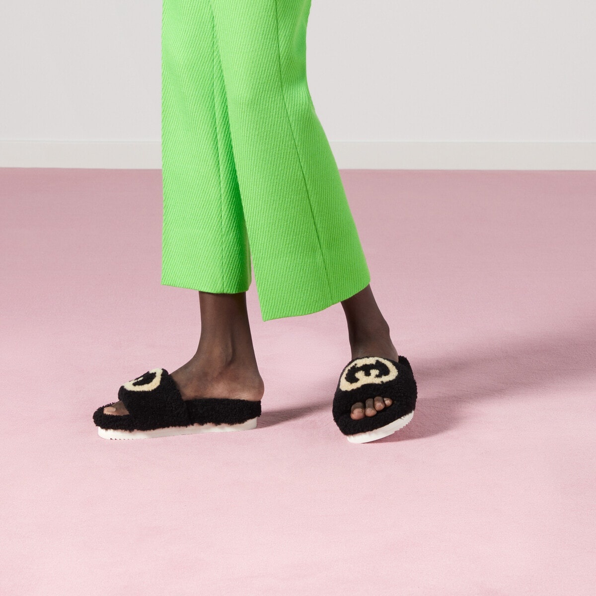 Women's slide sandal with Interlocking G - 3