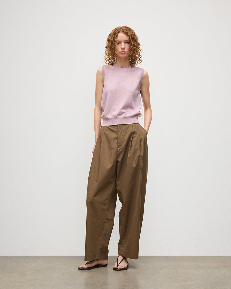 Johnstons of Elgin Iris Light Pink Classic Cashmere Tank outlook