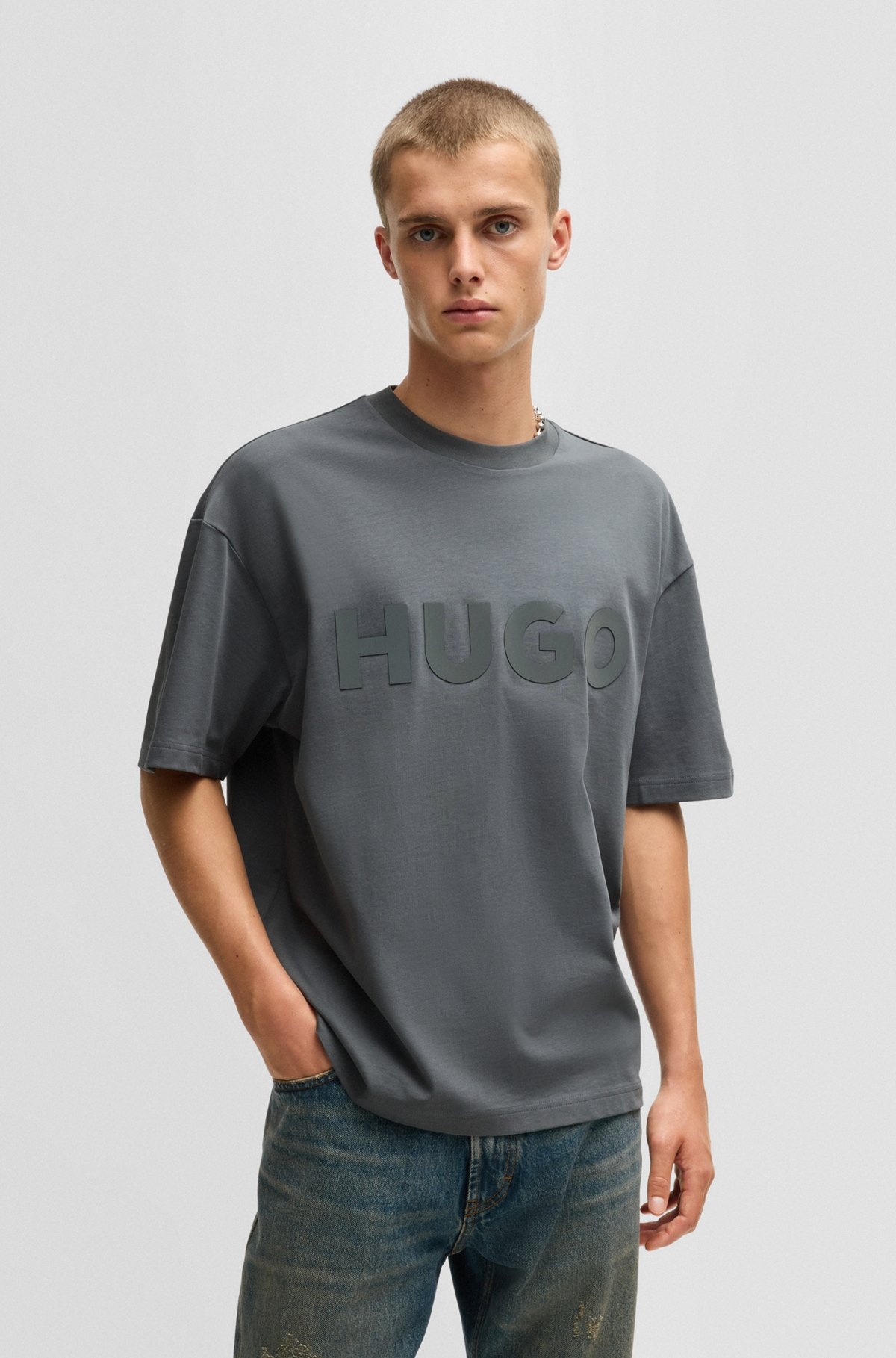 OVERSIZE-FIT T-SHIRT IN COTTON WITH DECORATIVE REFLECTIVE LOGO - 2