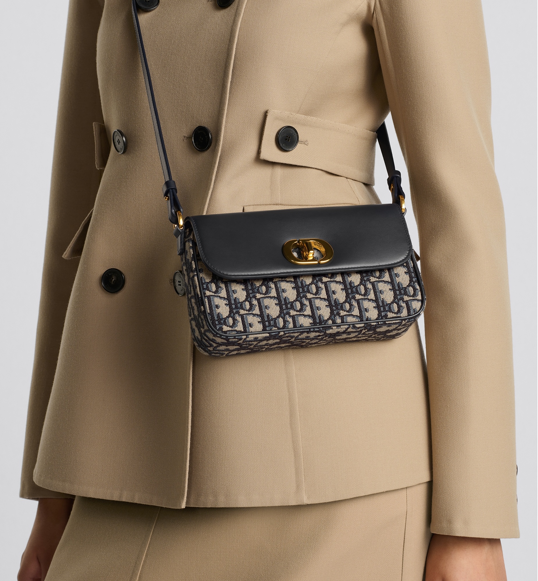 ★Dior★30 Montaigne Avenue EastWestダブルキャリーミニバッグ 30 Montaigne Avenue East-West Double Carry Mini Bag Black
