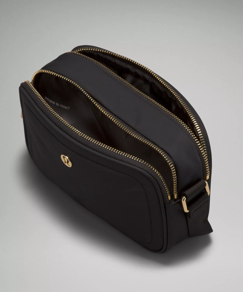 Crossbody Camera Bag 2L 4