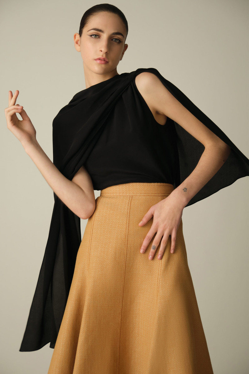 Rosie Top In Black Silk Crepe De Chine 4