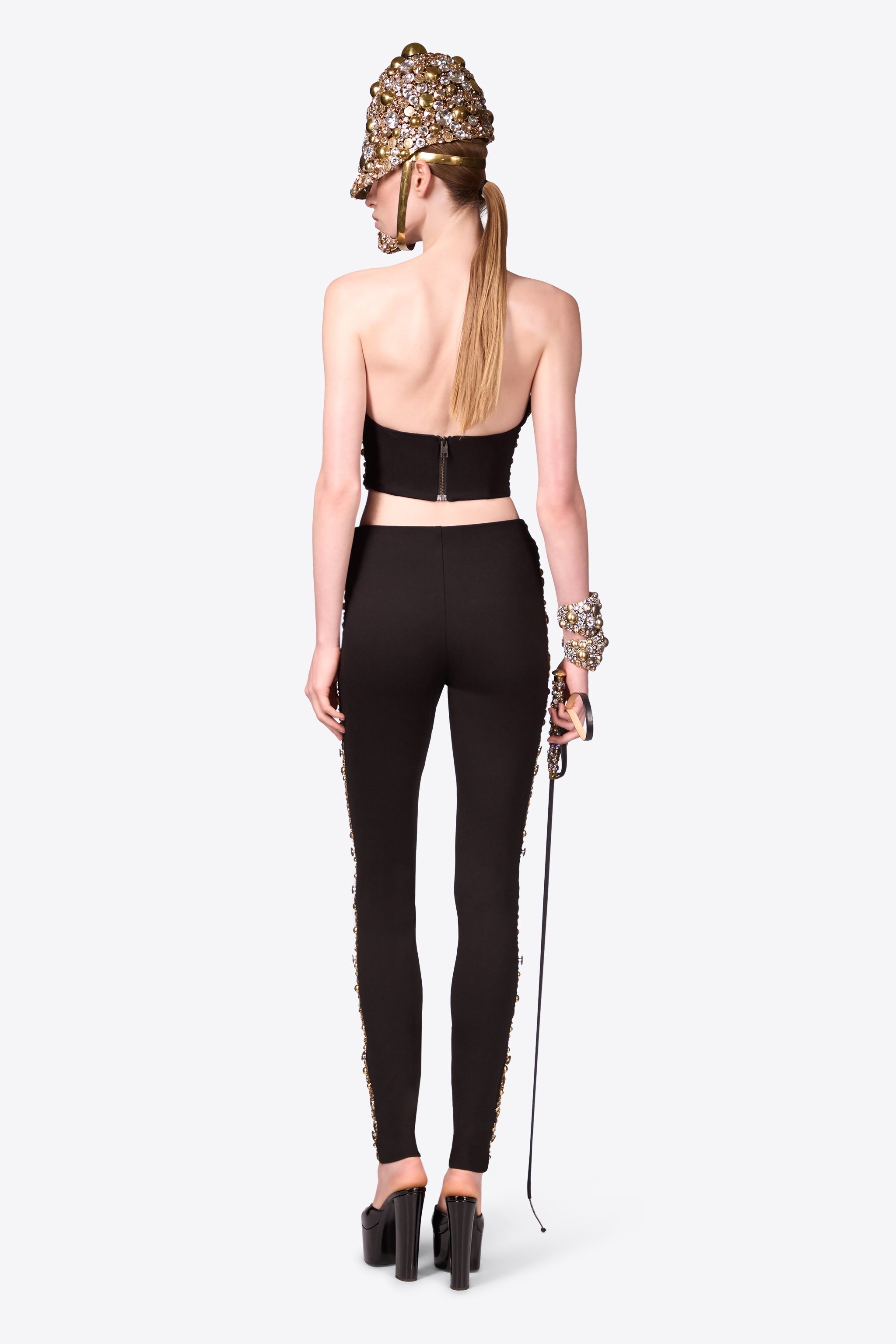 EMBROIDERED CRYSTAL BUTTON CLUSTER LEGGING - 7