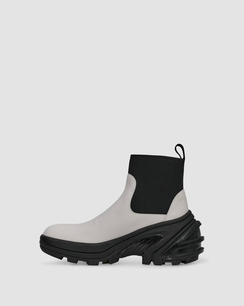 1017 ALYX 9SM MID BOOT WITH VIBRAM SOLE outlook
