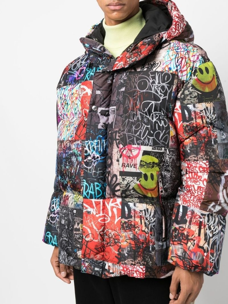 graffiti-print down puffer jacket - 5