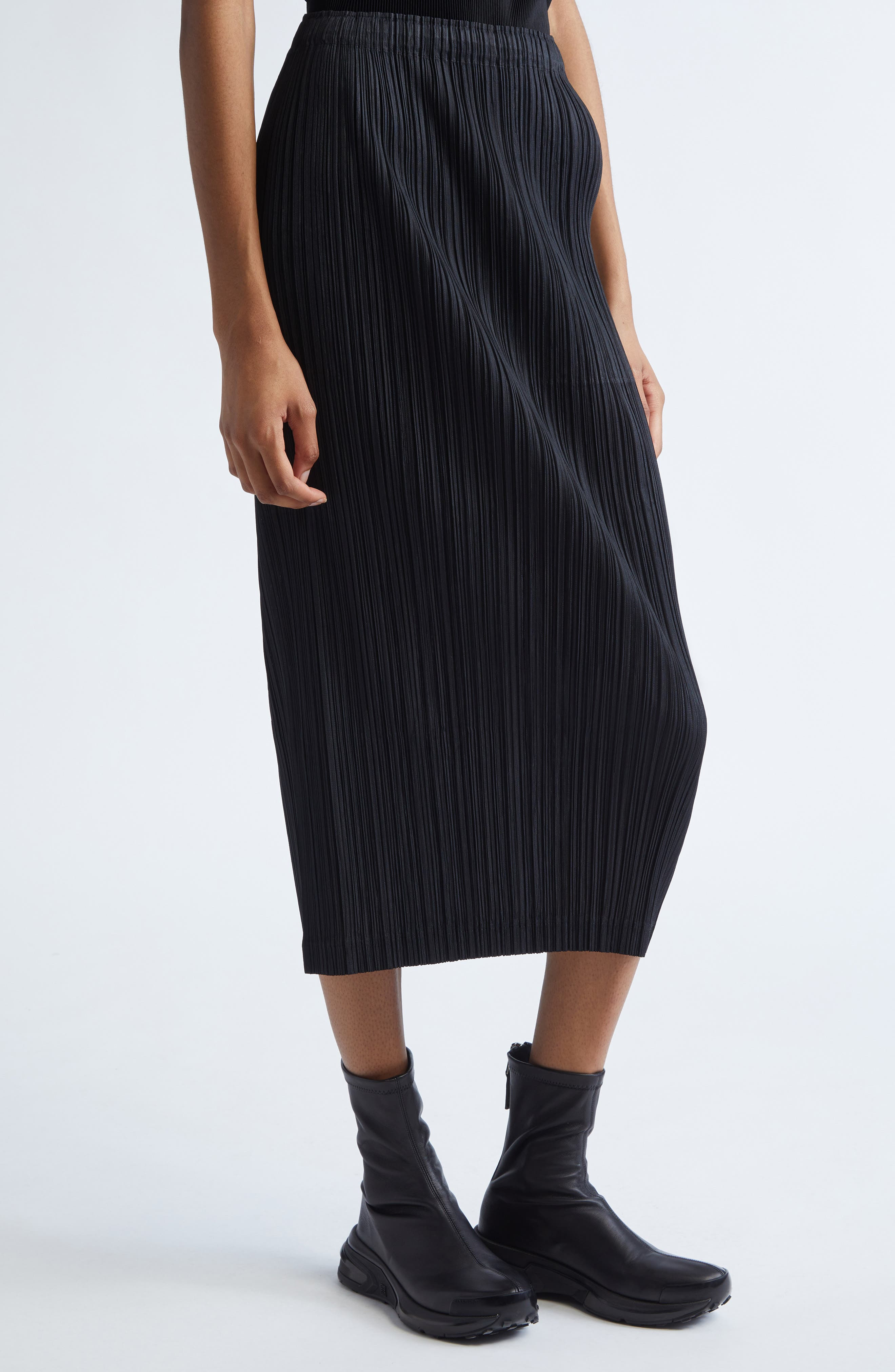 Pleats Please Issey Miyake Thicker Bottoms 1 Pleated Skirt in Black at Nordstrom - 4