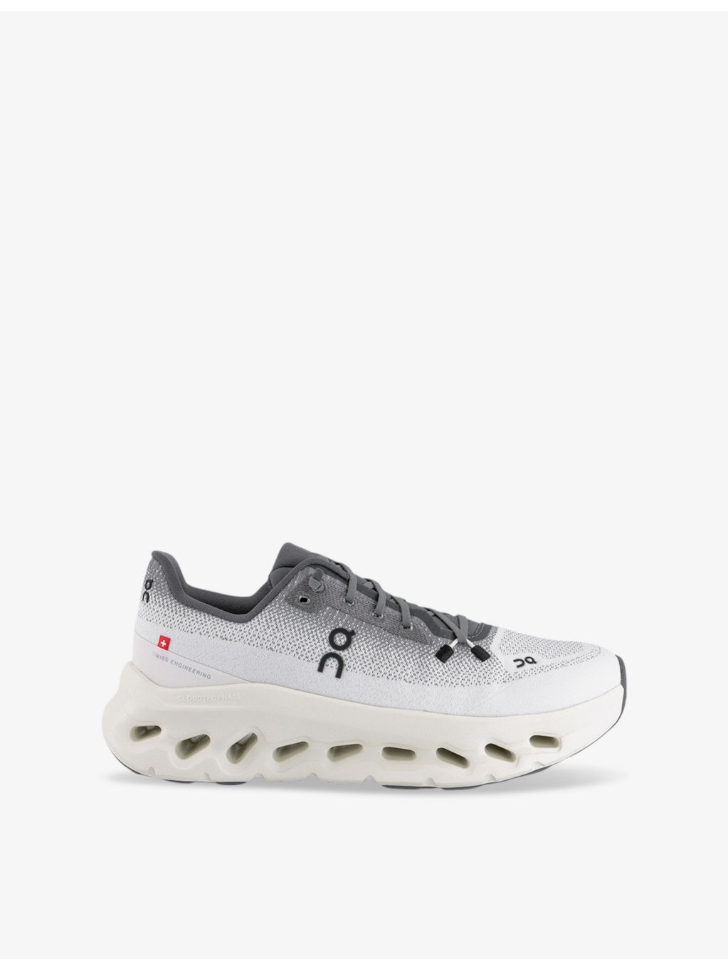 Cloudtilt Cushioned-Sole Woven Low-Top Trainers - 1