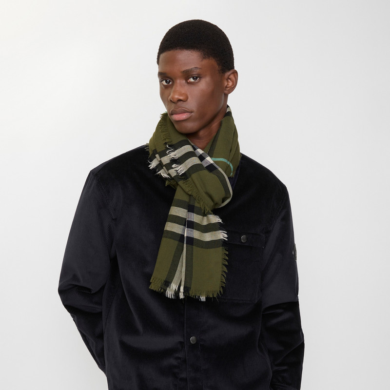 Burberry Wide Check Wool Scarf outlook