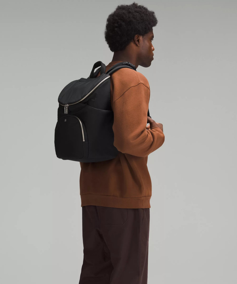 lululemon New Parent Backpack 17L outlook