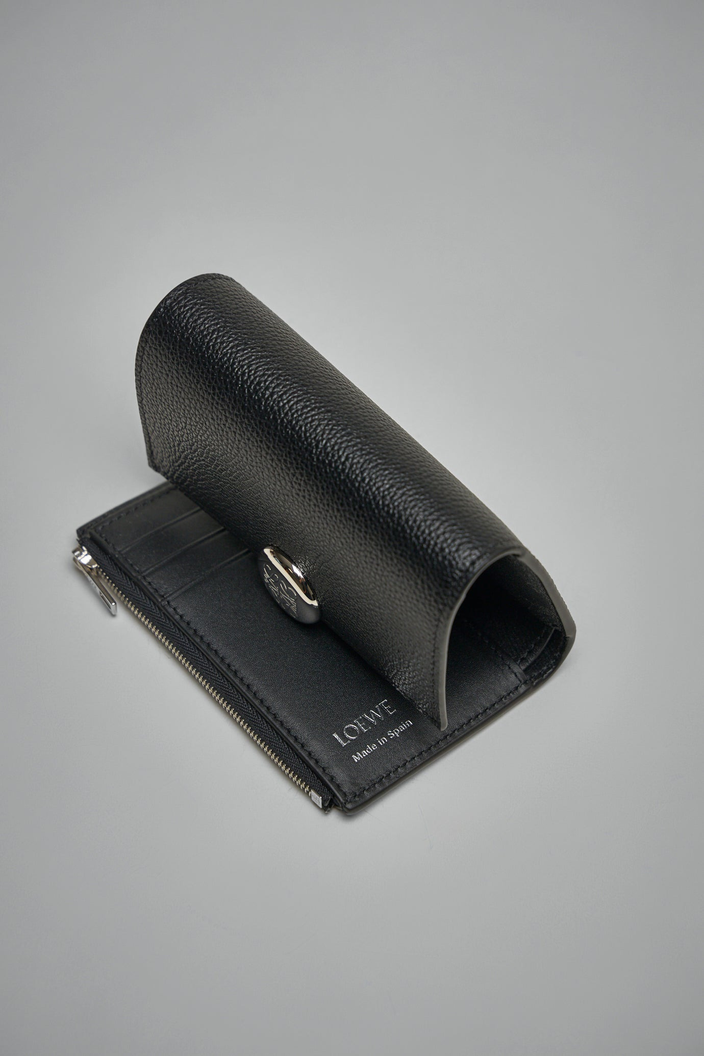 Pebble Small Vertical Wallet - 2