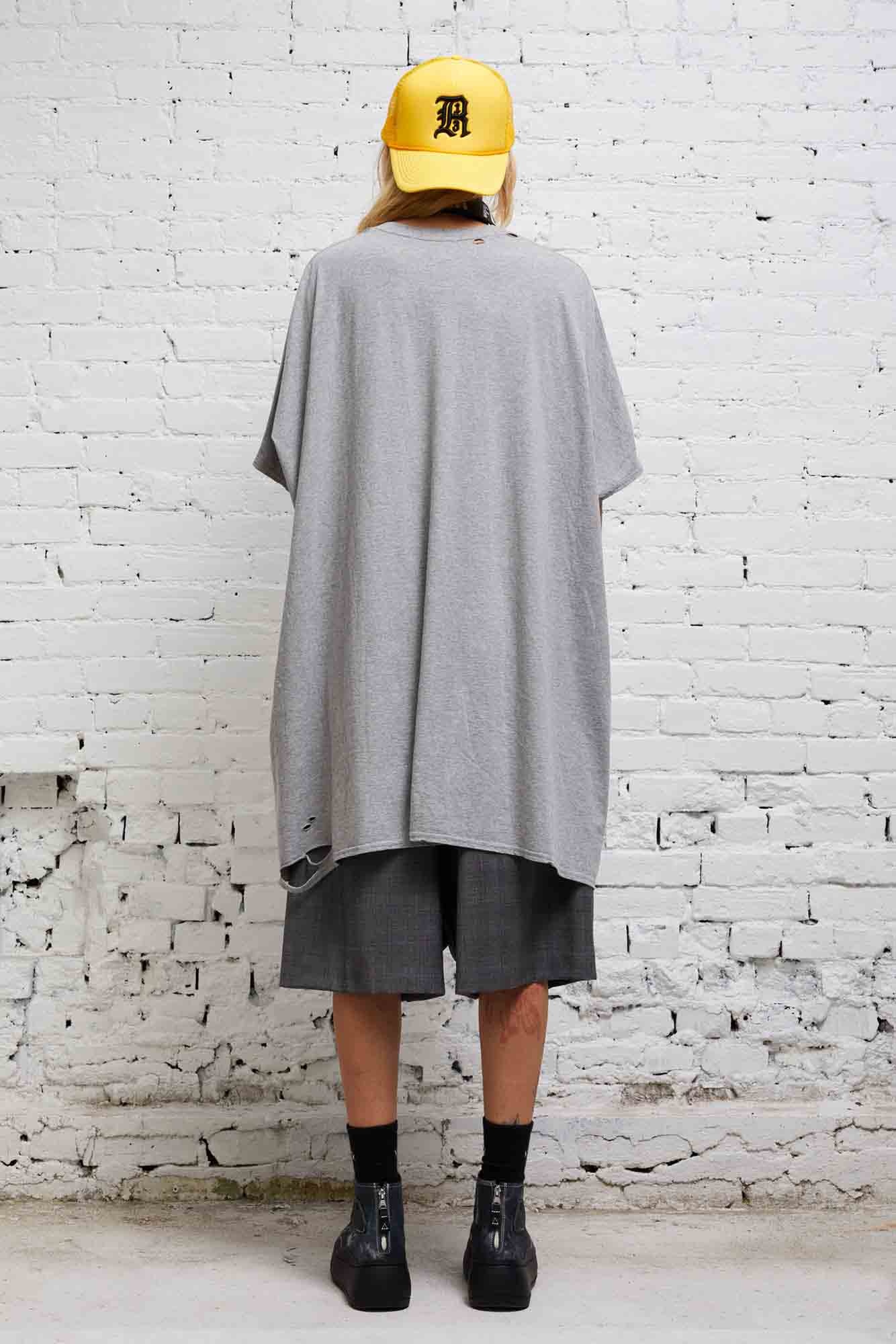 OVERSIZED BOXY T - GREY - 4