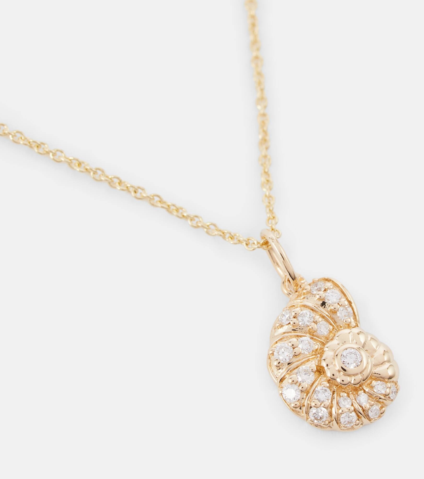 Nautilus Shell 14kt gold pendant necklace with diamonds - 6