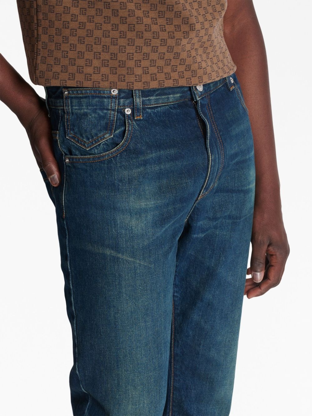 Vintage logo-patch straight-leg jeans - 6