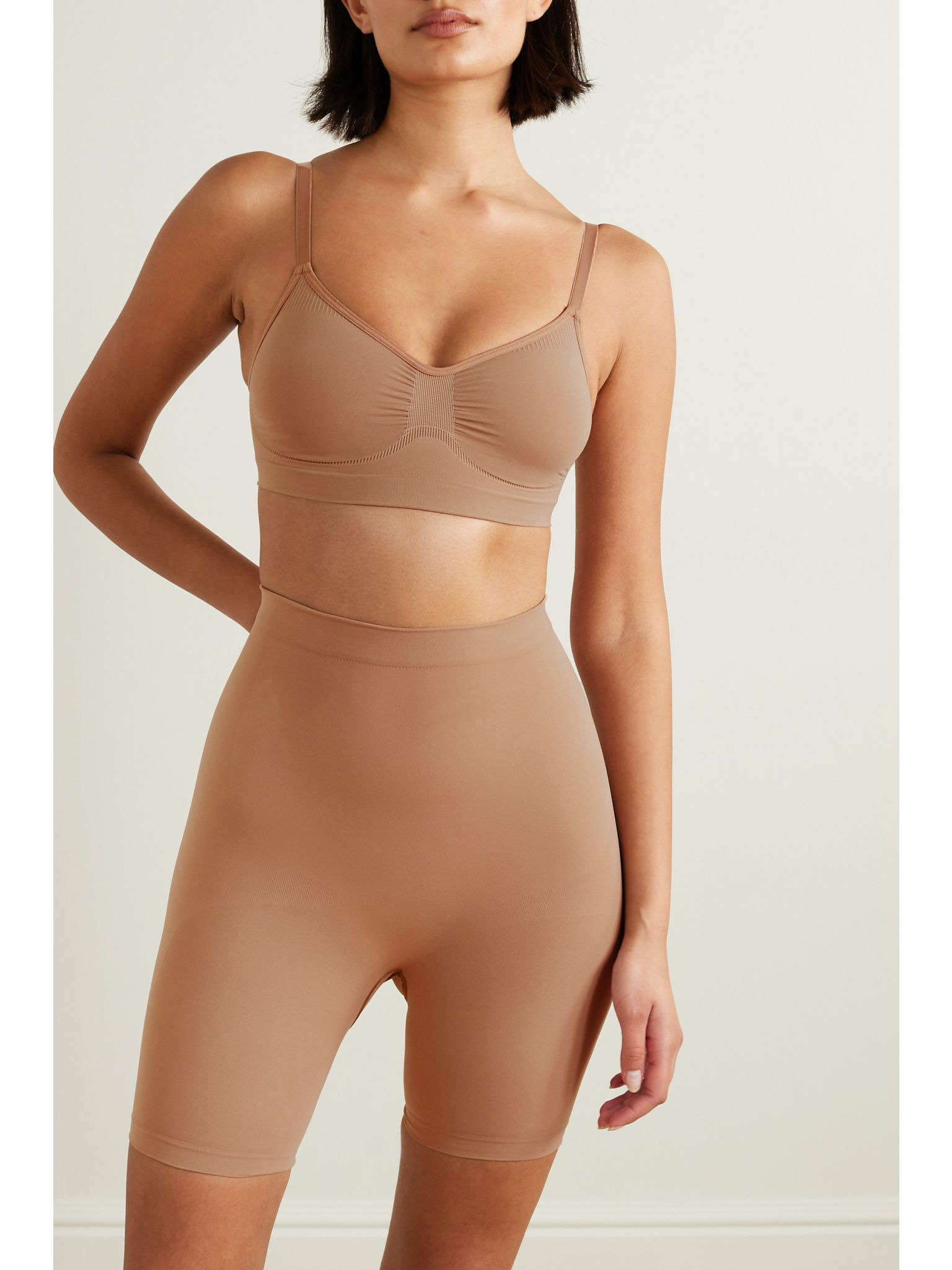 Seamless Sculpt Mid Thigh Short - Sienna Beige - 2