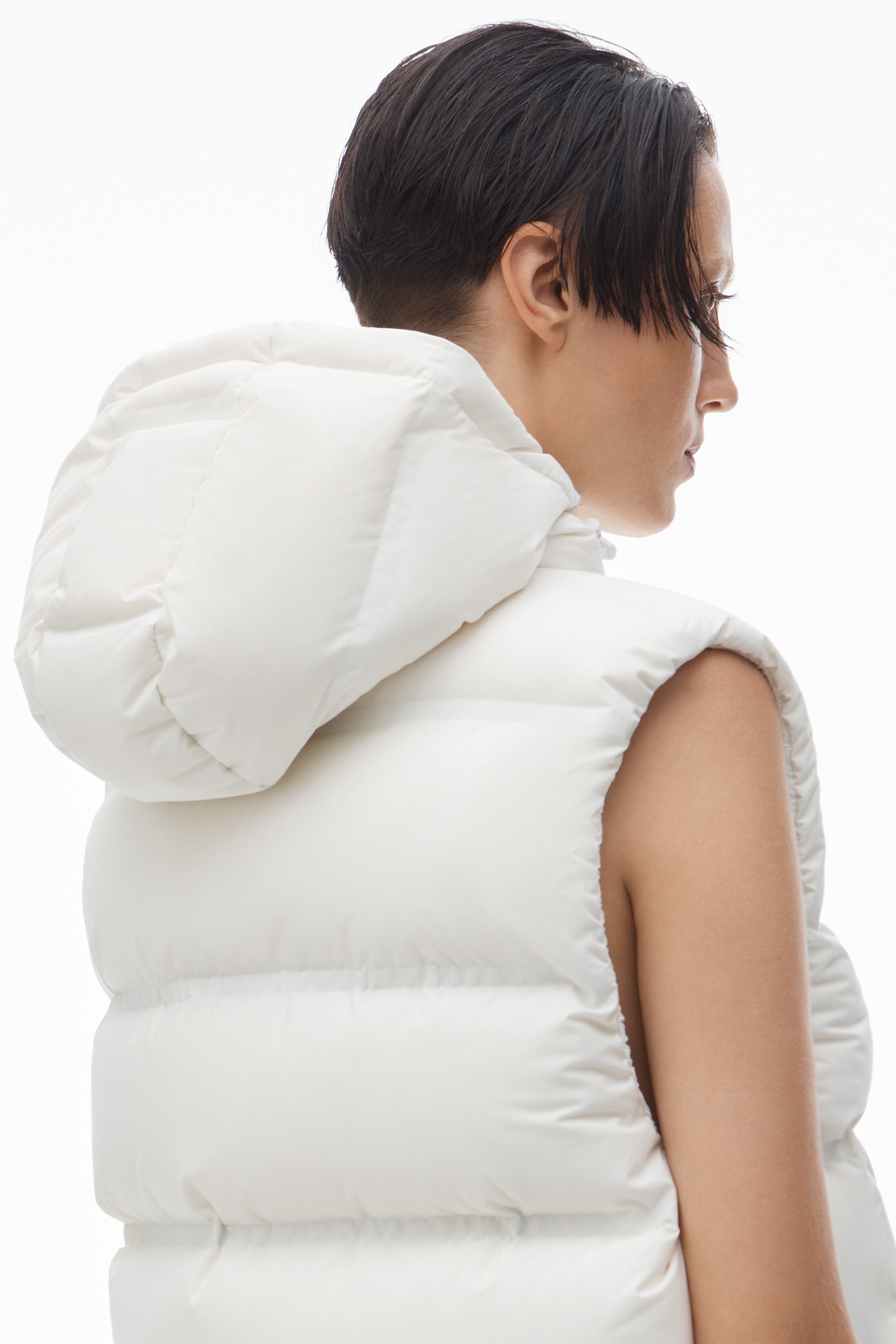 cropped channel vest in feather & down - 6