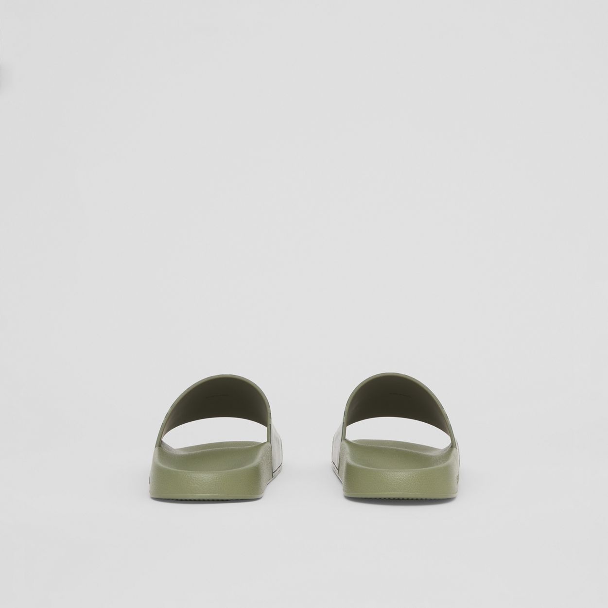 Vintage Check Slides - 6