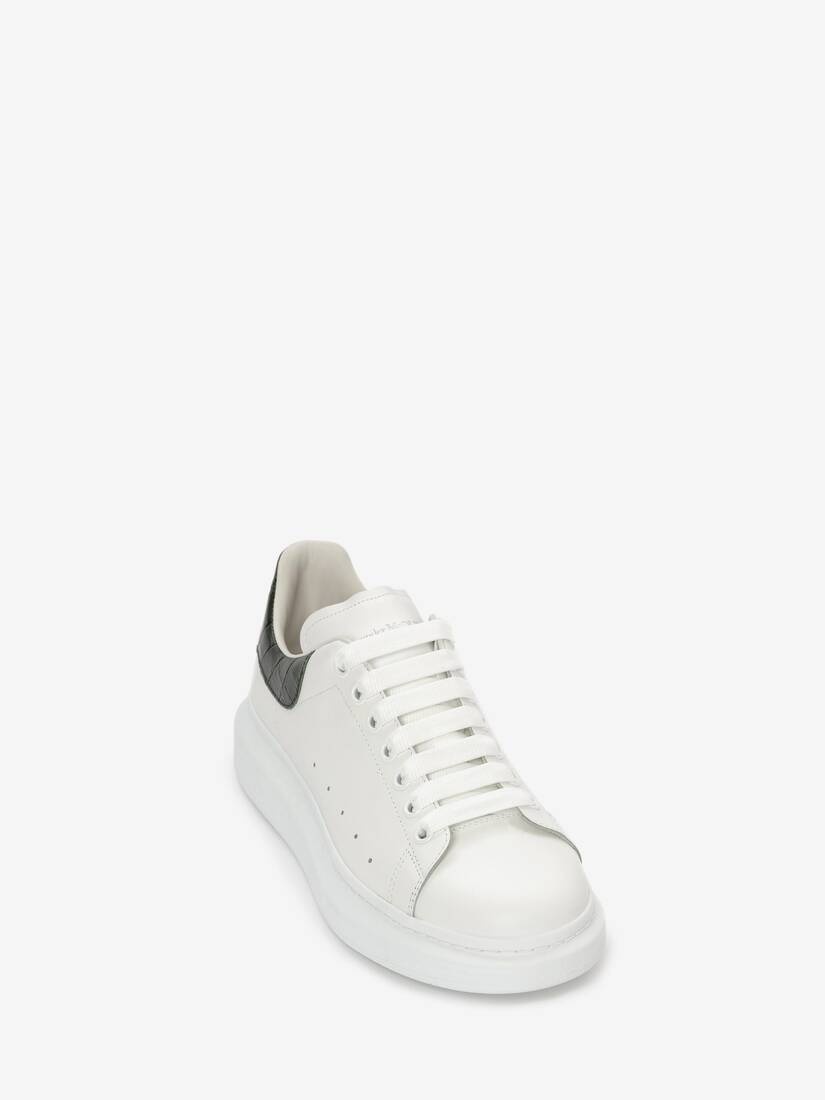 Oversized Sneaker in Green - 2