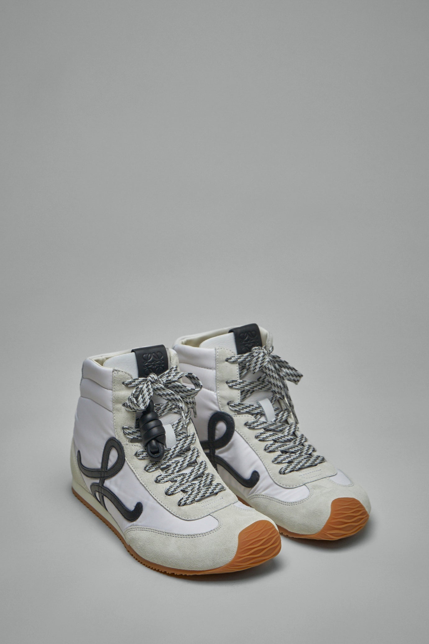 Loewe Ballet Runner 2.0 High Top | labelsfashion | REVERSIBLE