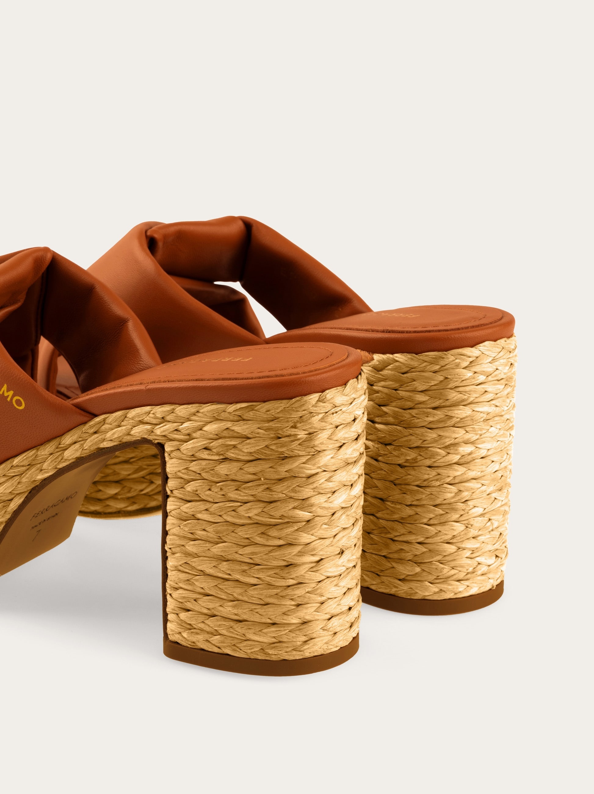 Platform sandal - 5