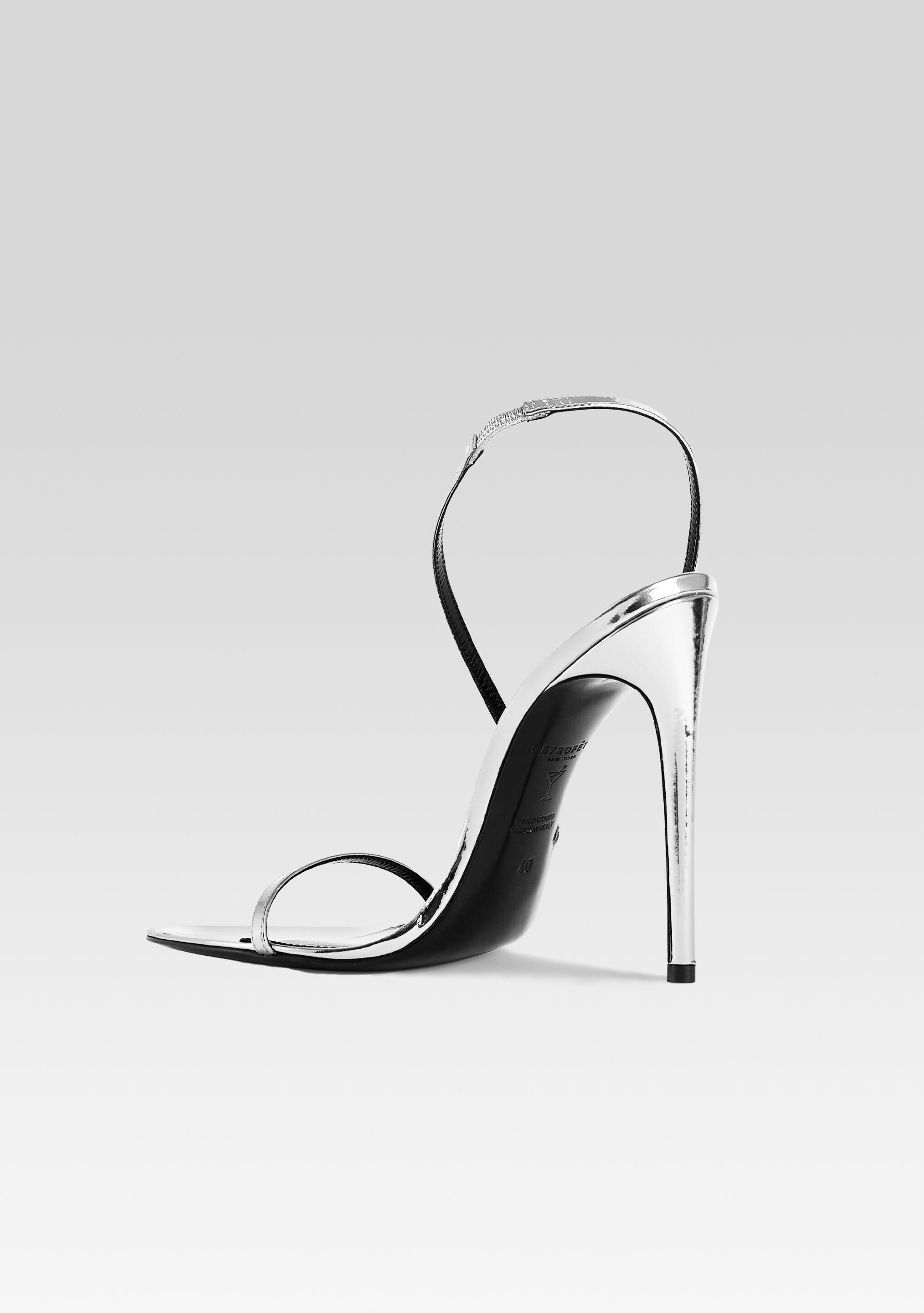 NAOMI SANDAL - 5