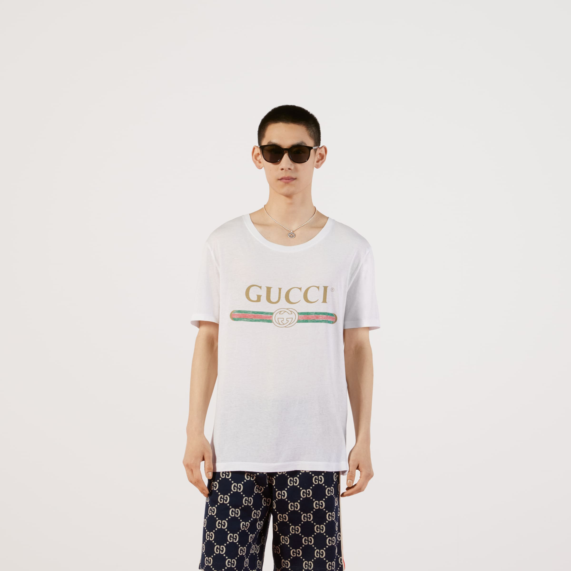 Oversize washed T-shirt with Gucci logo - 4