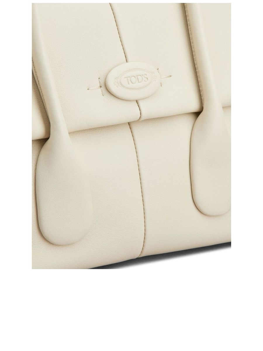 Di Small Leather Handbag - 6