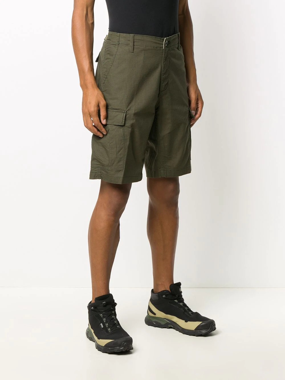 side logo patch shorts - 3
