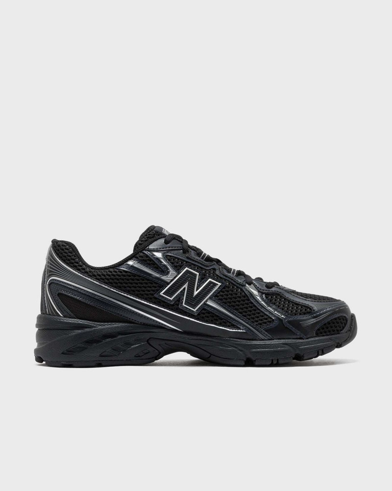 New Balance 740 outlook