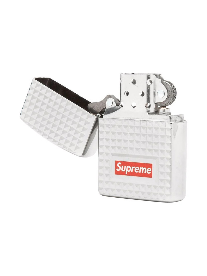 Supreme diamond cut Zippo lighter outlook