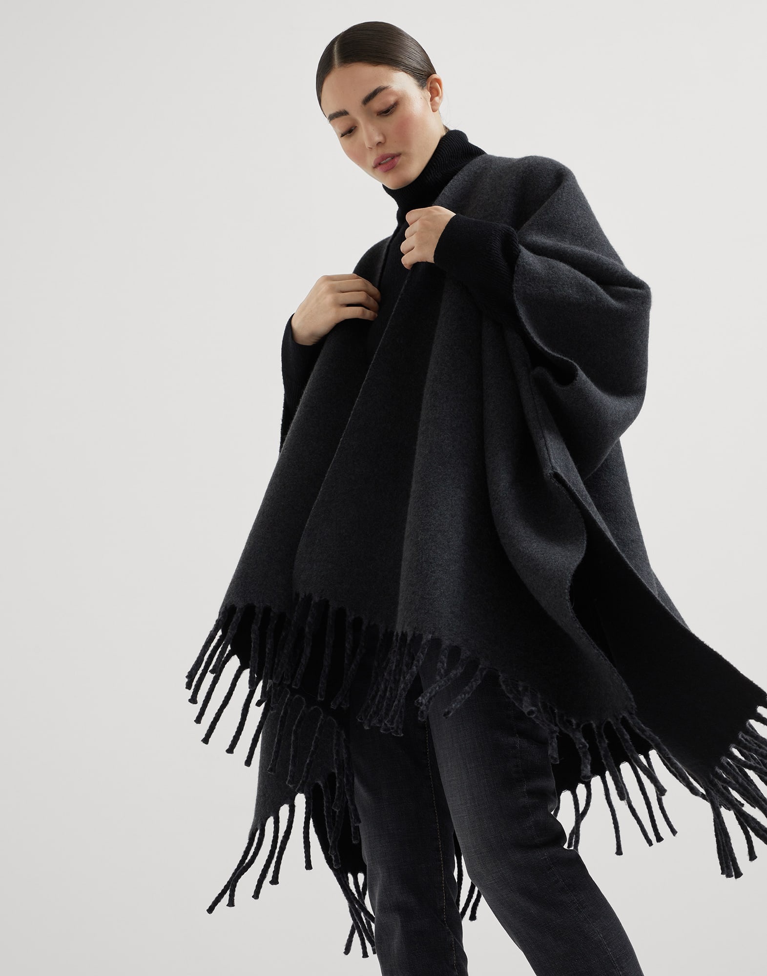 Wool and cashmere reversible double knit poncho - 4