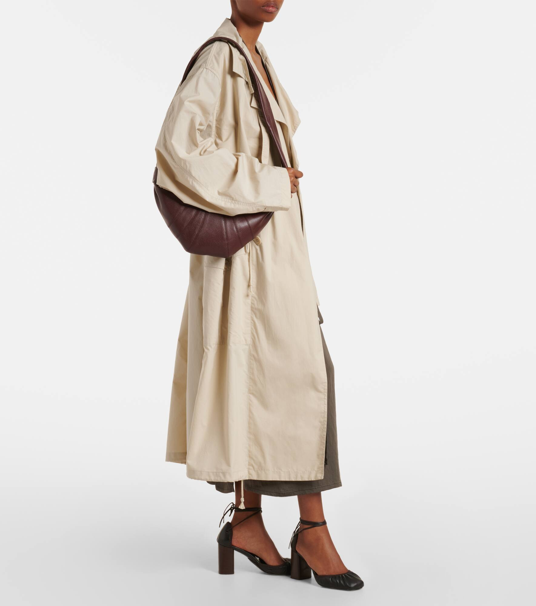 Croissant Small leather shoulder bag - 5