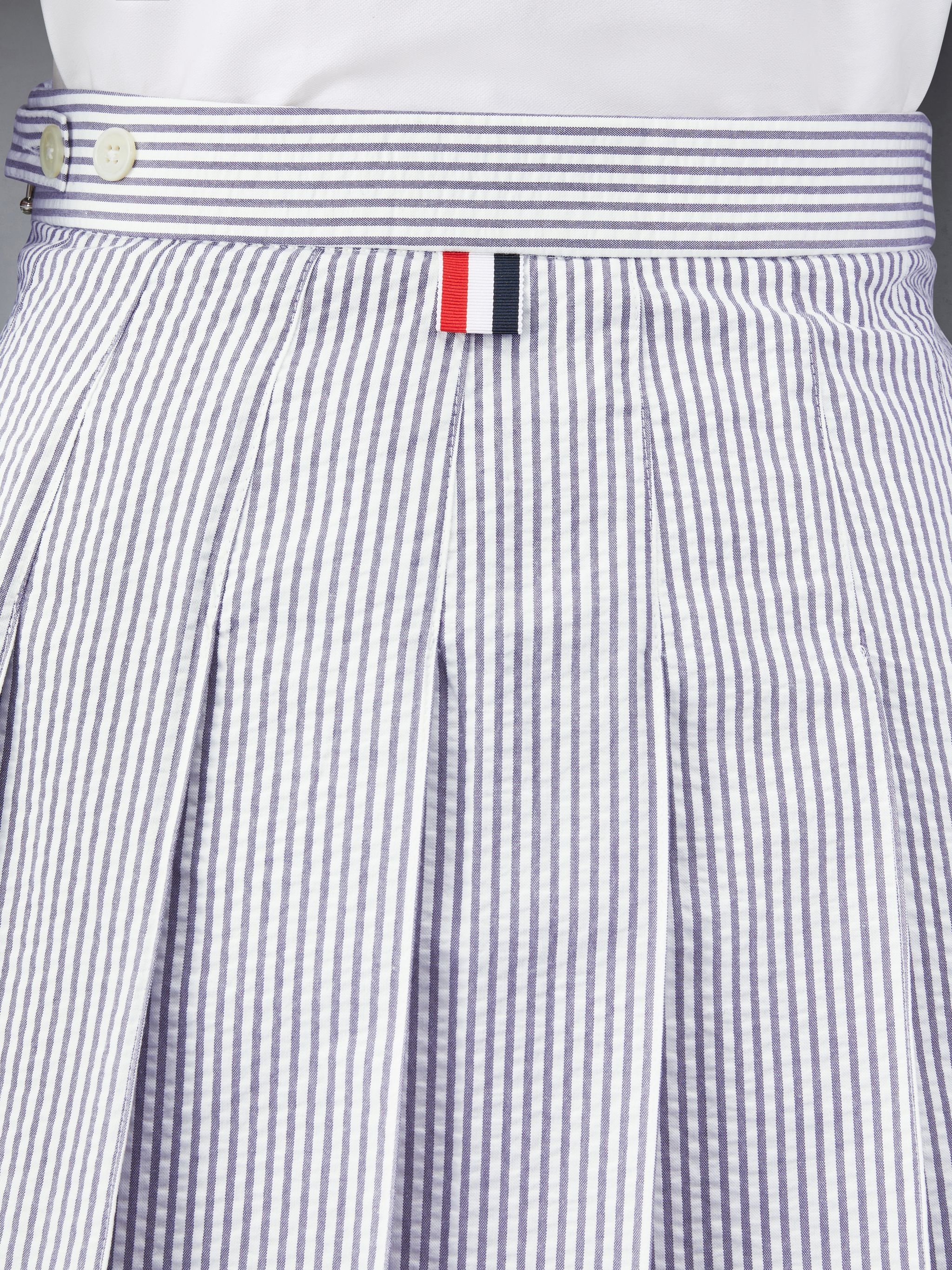 【送料&関税込】Thom Browne Thigh Length Dropped Back Pleate Thom Browne THIGH LENGTH DROPPED BACK PLEATED SKIRT IN