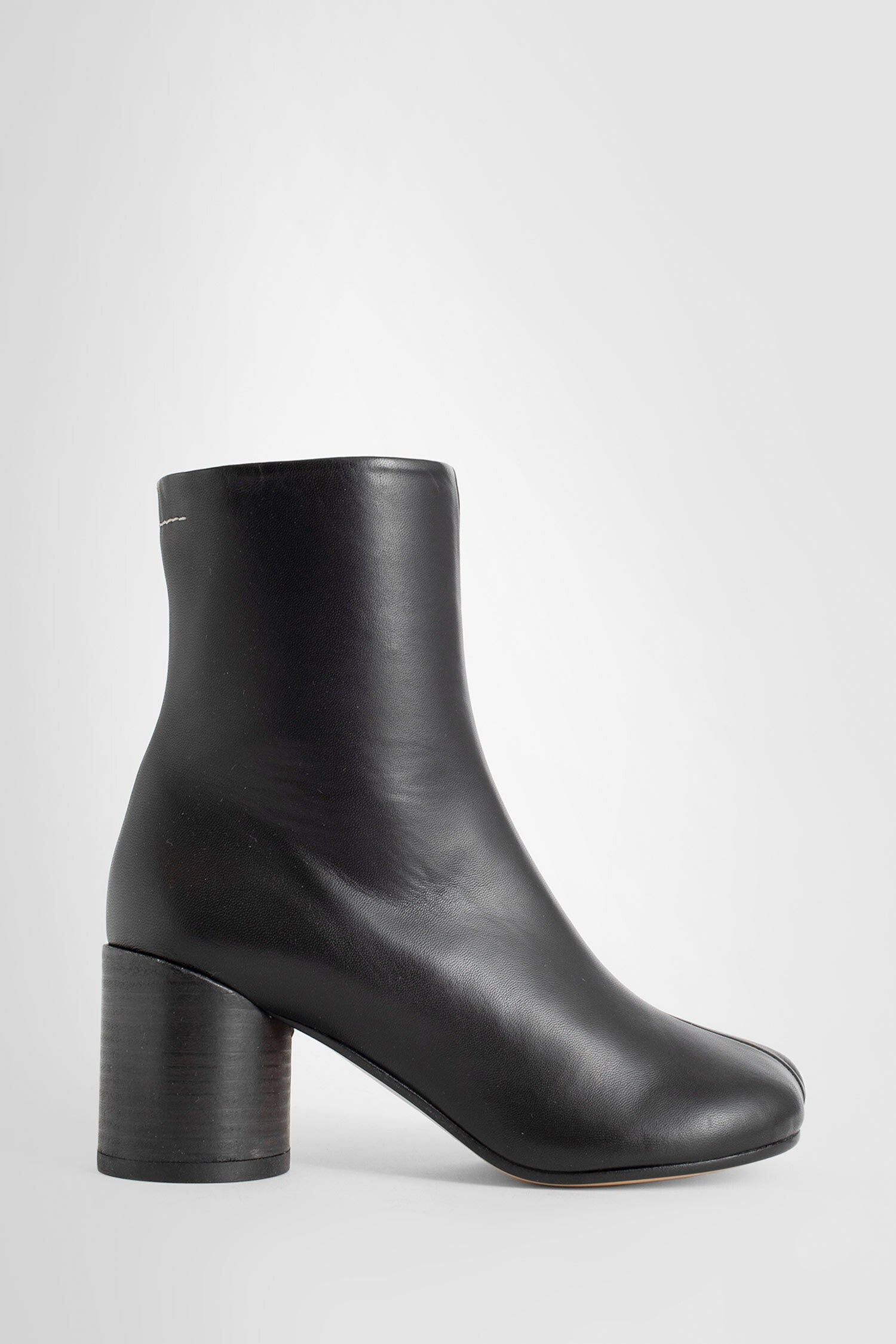 MM6 MAISON MARGIELA WOMAN BLACK BOOTS - 1