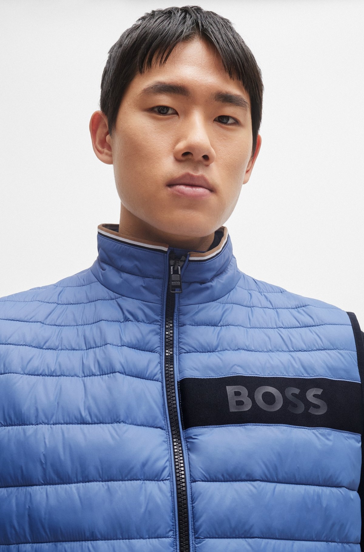 WATER-REPELLENT GILET WITH 3D-LOGO TAPE - 5