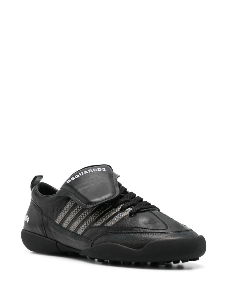 DSQUARED2 Boxer soccer sneakers outlook
