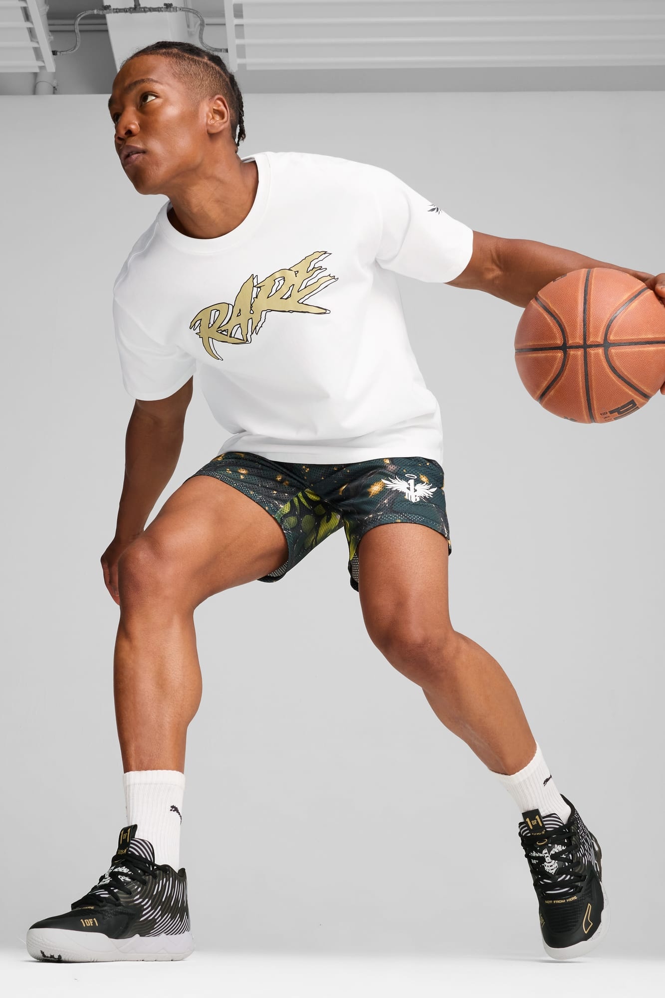 PUMA Lamelo Ball MB. 01 白黒ミスマッチ PUMA PUMA x LAMELO BALL MB.01 Rare Reserve Stripes Men's