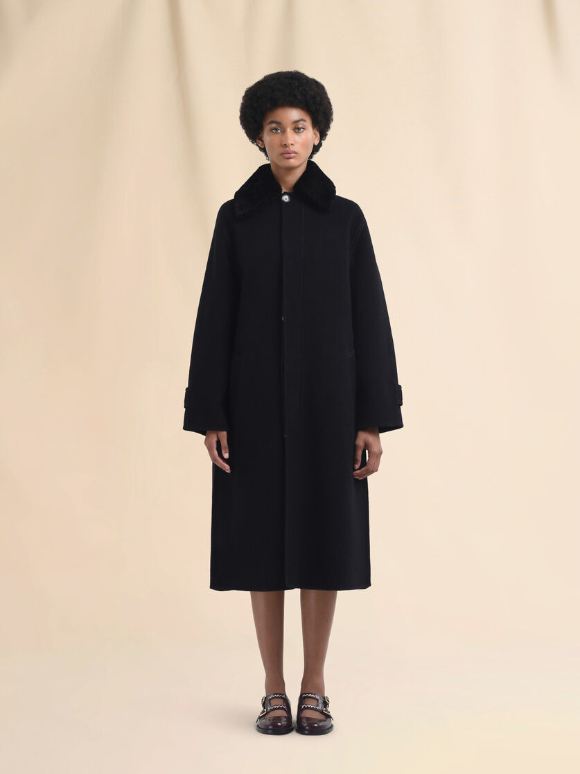 WOOL AND CASHMERE COAT WITH SHEARLING COLLAR - 2