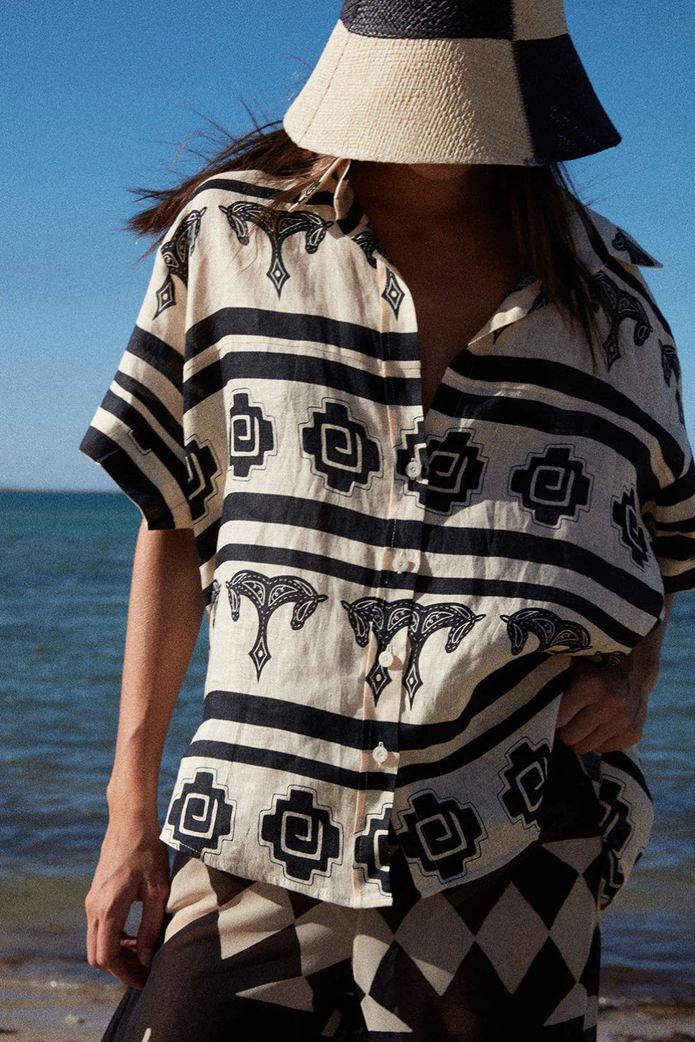 La Creciente Shirt Ecru-Black - 2