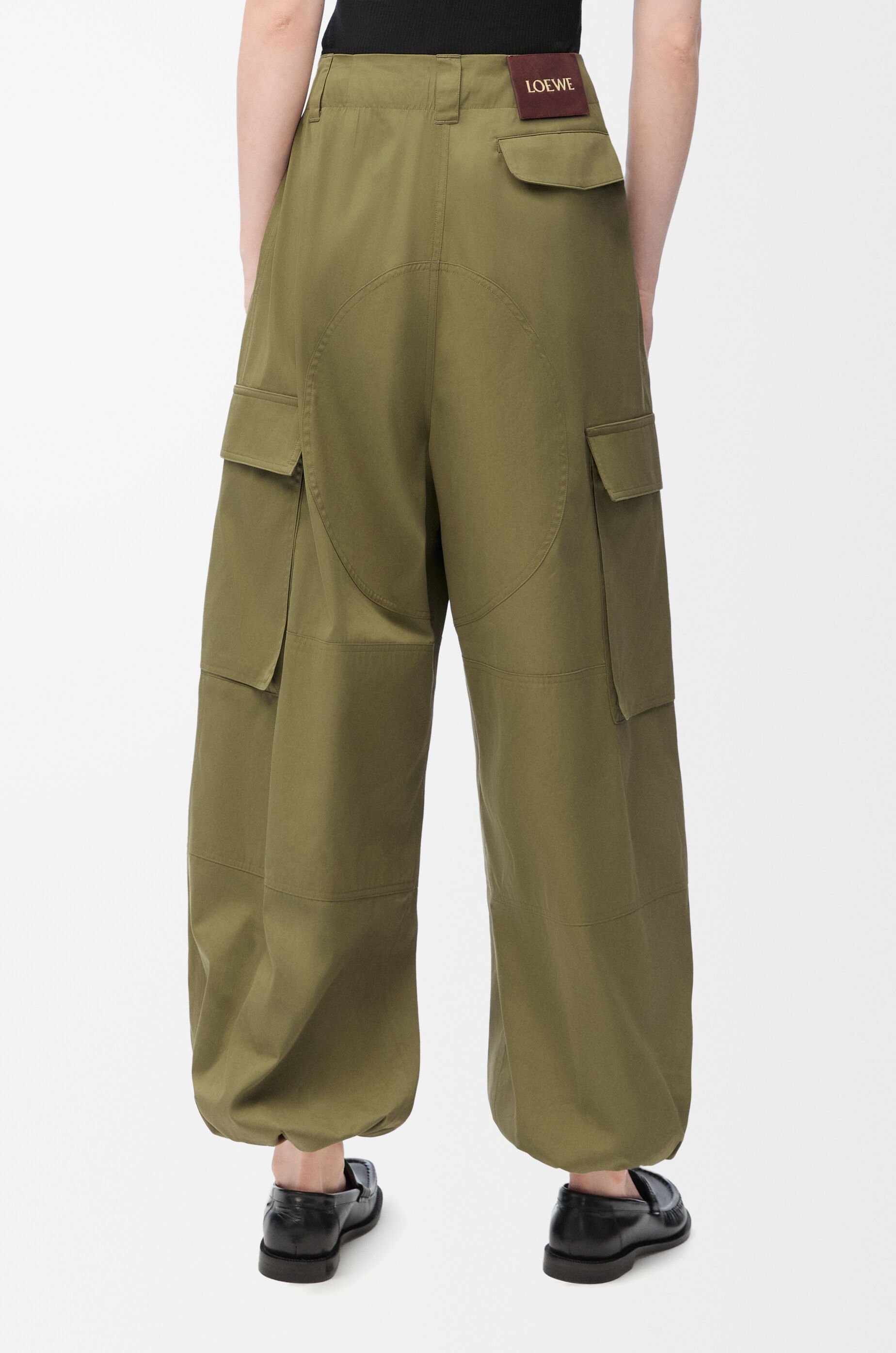 Cargo trousers in cotton and silk - 5