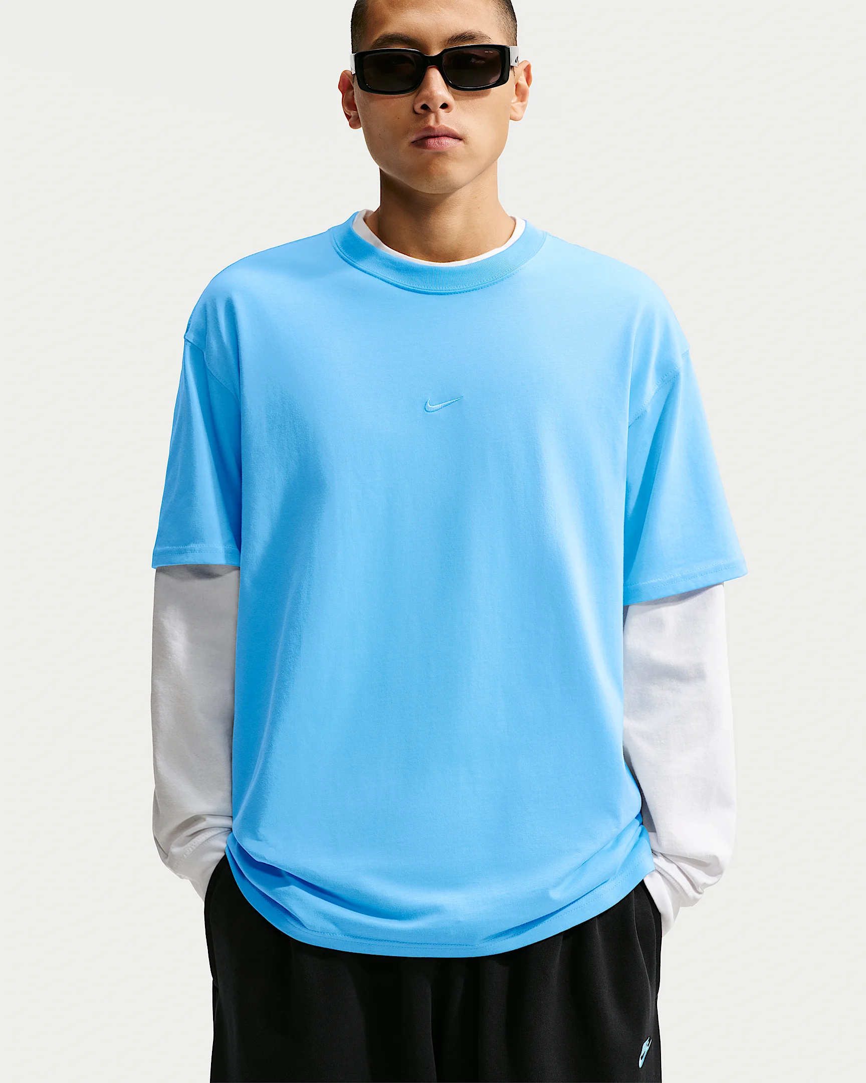 Nike Sportswear Men's T-Shirt - 1