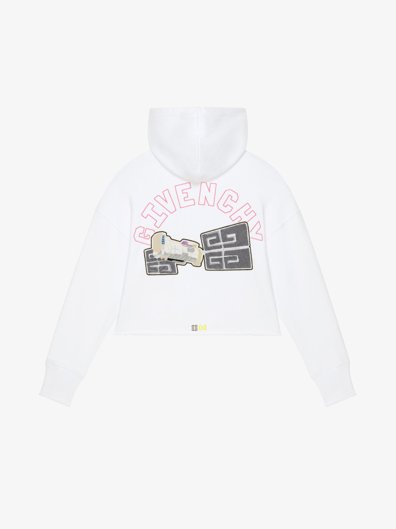 CROPPED HOODIE WITH EMBROIDERED PATCHES 5