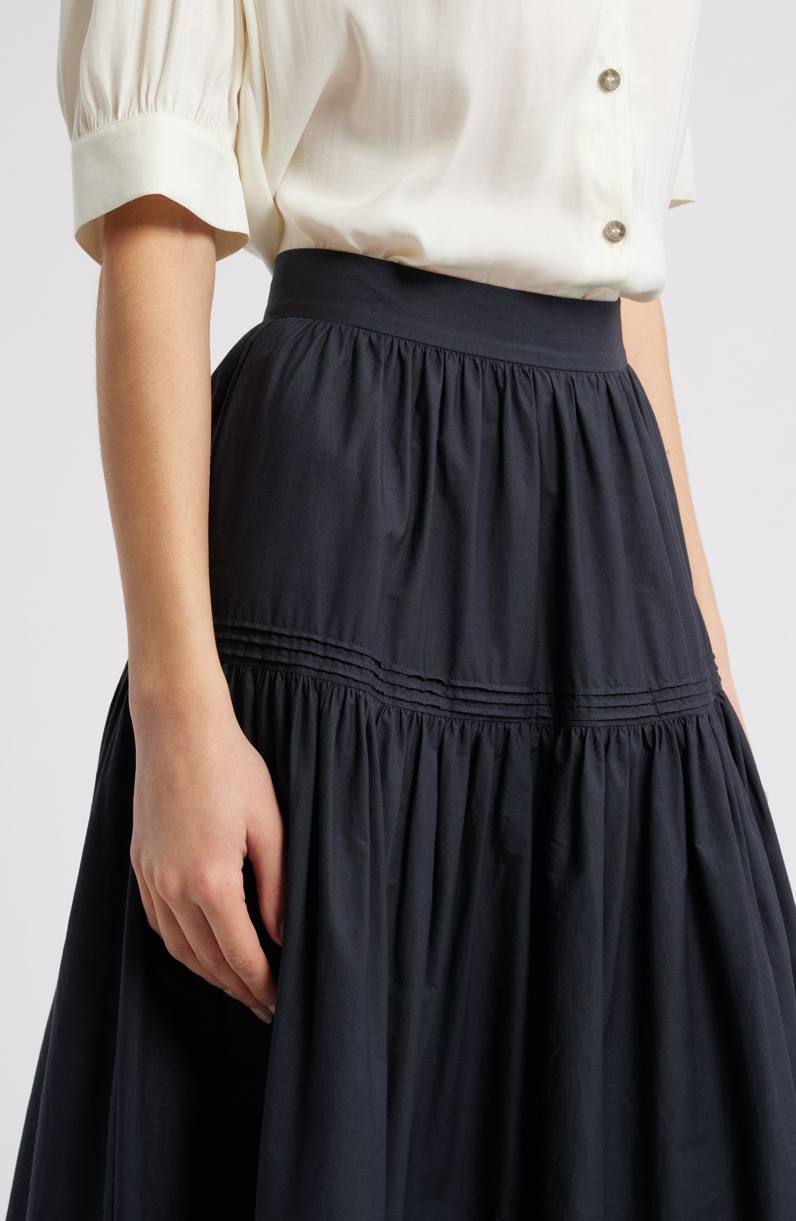 DÔEN Sebastiane Tiered Organic Cotton Poplin Maxi Skirt in Black at Nordstrom - 4