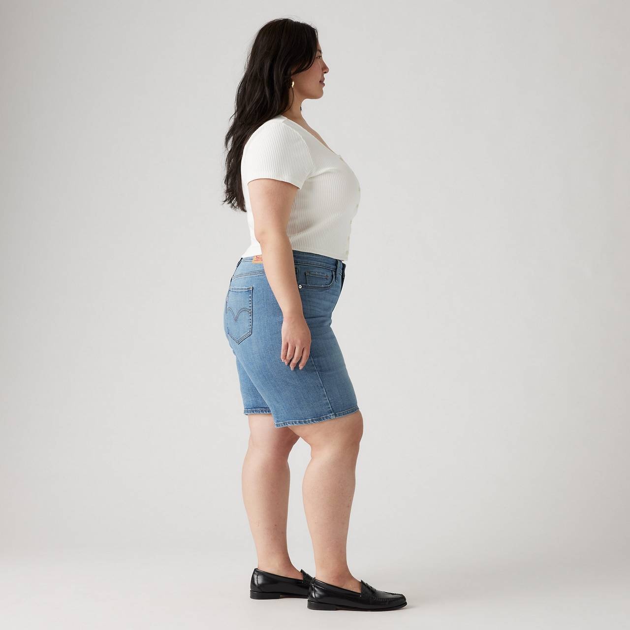 MID LENGTH WOMEN'S SHORTS (PLUS SIZE) - 3