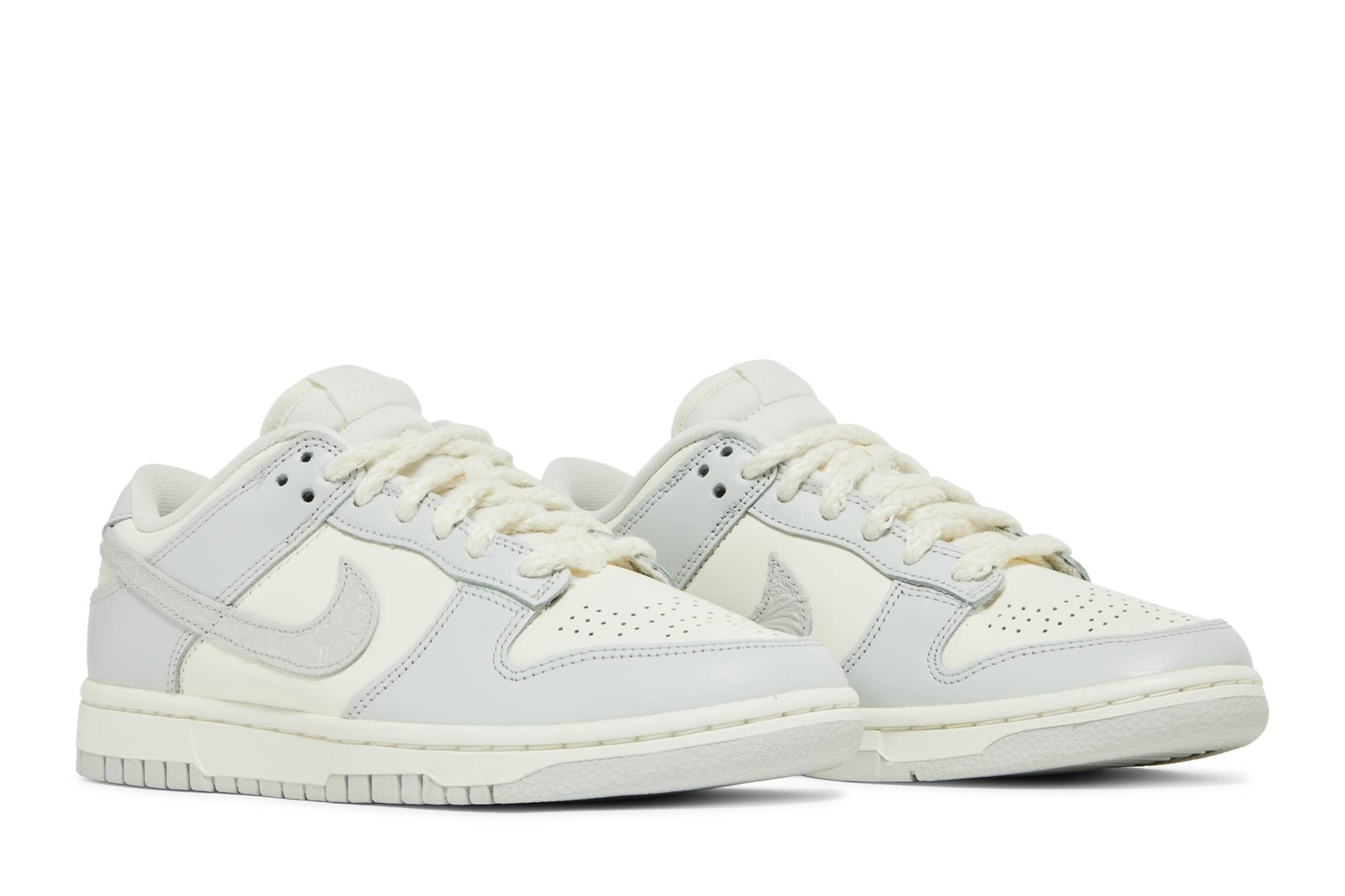 Wmns Dunk Low 'Needlework' - 8