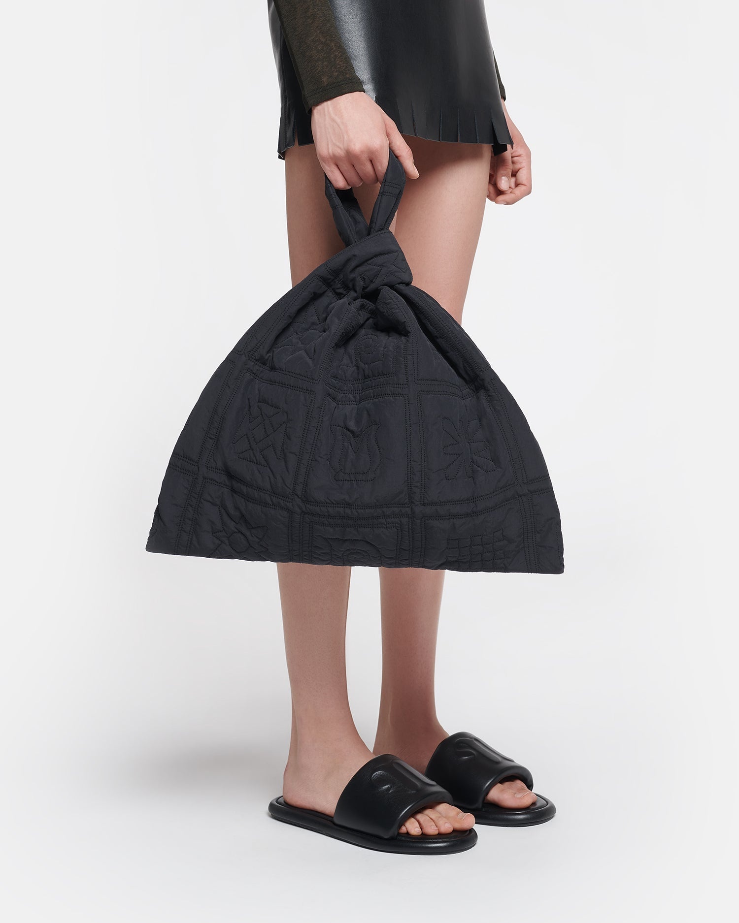 Quilted Tech-Poplin Clutch Bag - 5