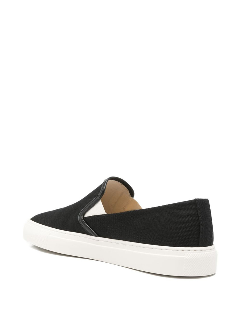 slip-on sneakers 3