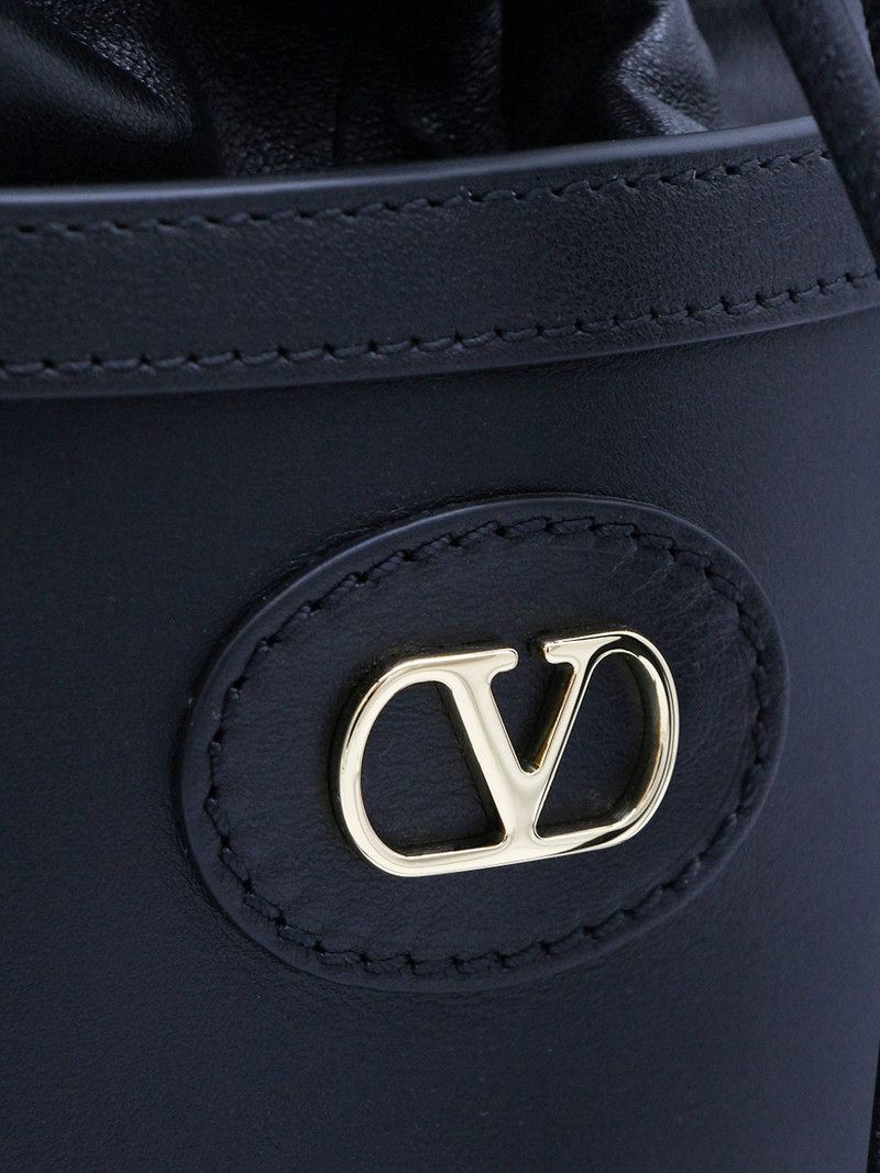 logo-buckle bucket bag 4